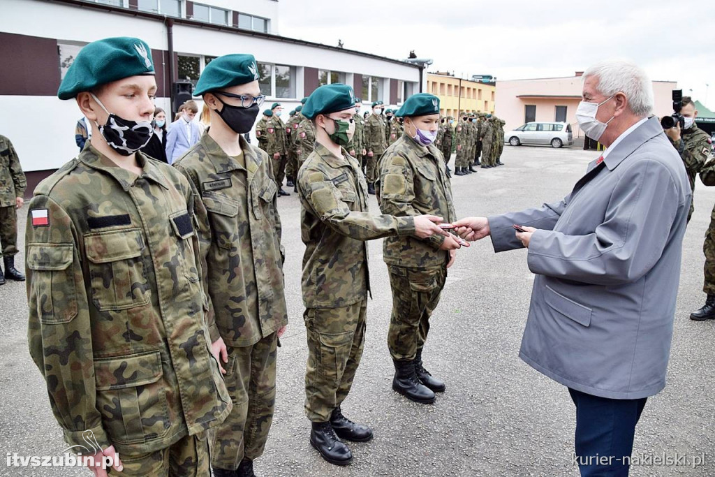 Ślubowanie i przysięga I klasy Technikum Zespołu Szkół w Szubinie