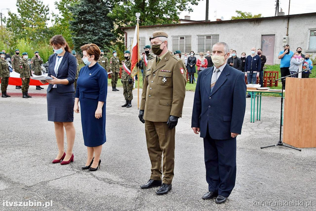 Ślubowanie i przysięga I klasy Technikum Zespołu Szkół w Szubinie