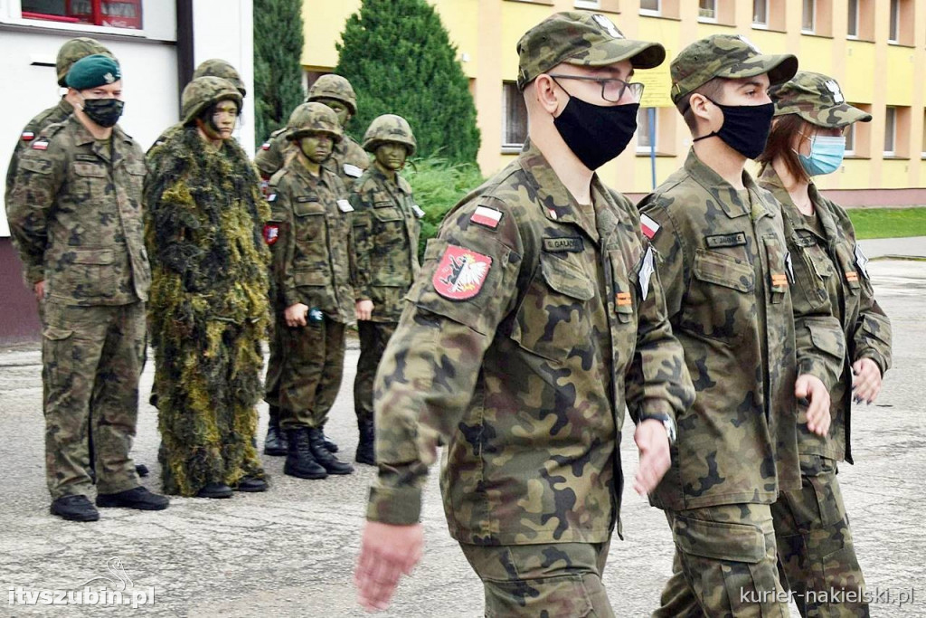 Ślubowanie i przysięga I klasy Technikum Zespołu Szkół w Szubinie