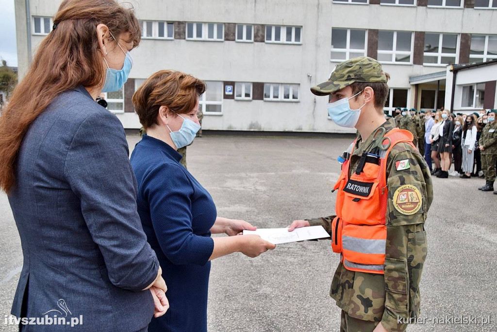 Ślubowanie i przysięga I klasy Technikum Zespołu Szkół w Szubinie