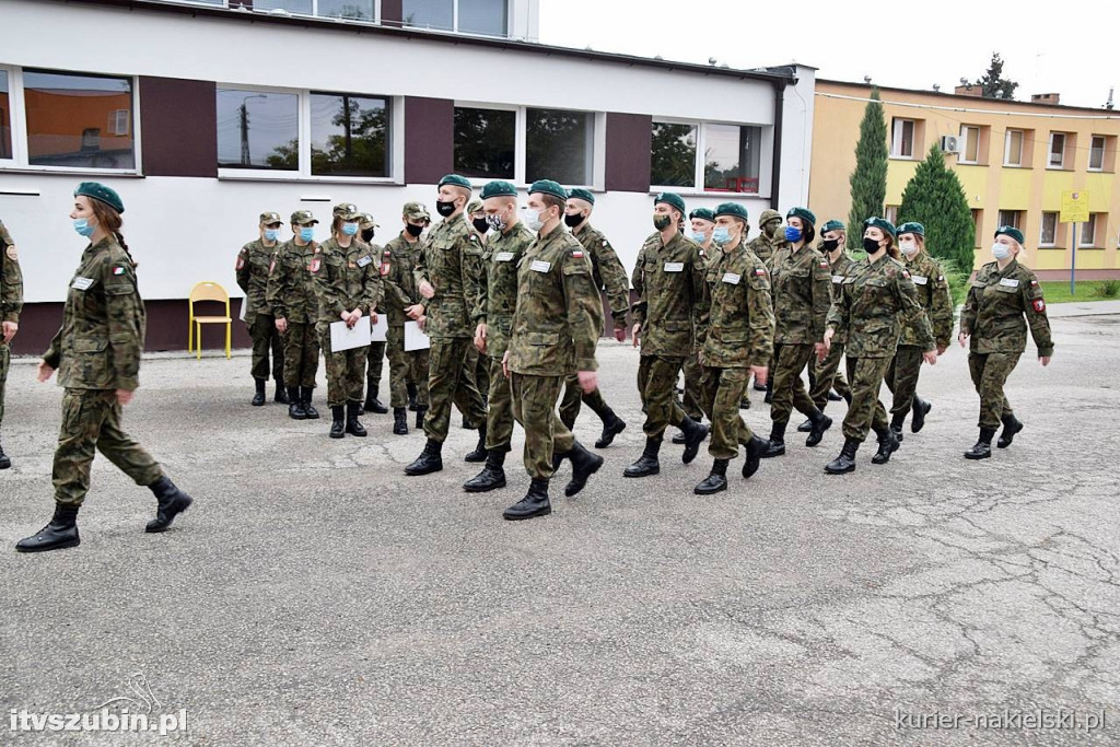 Ślubowanie i przysięga I klasy Technikum Zespołu Szkół w Szubinie