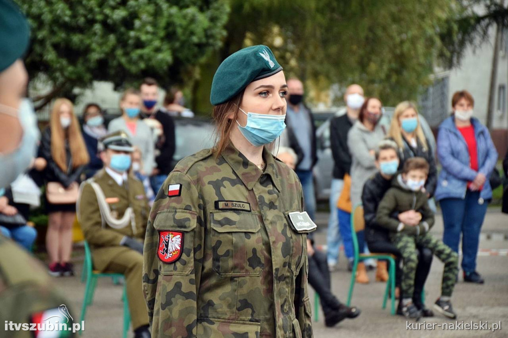 Ślubowanie i przysięga I klasy Technikum Zespołu Szkół w Szubinie