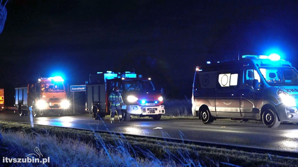 Dostawczy bus potrącił rowerzystę