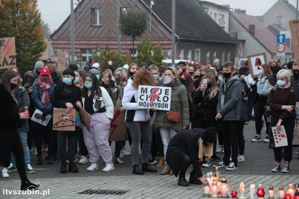 Szubińska manifestacja i przemarsz ulicami miasta