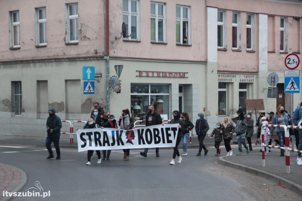 Szubińska manifestacja i przemarsz ulicami miasta