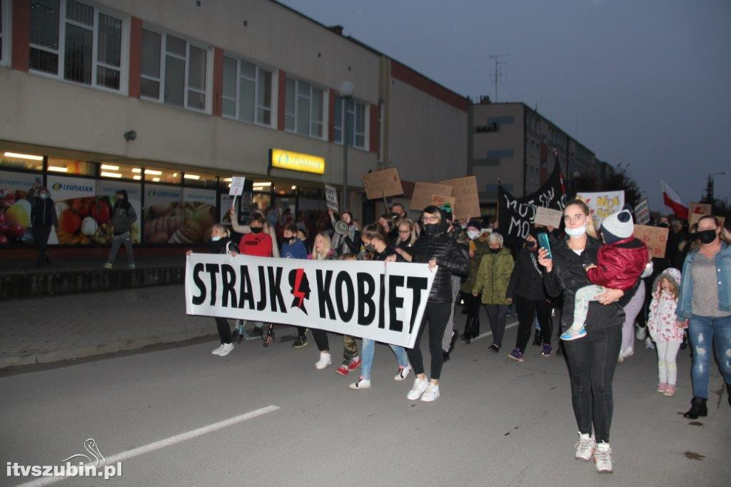 Szubińska manifestacja i przemarsz ulicami miasta