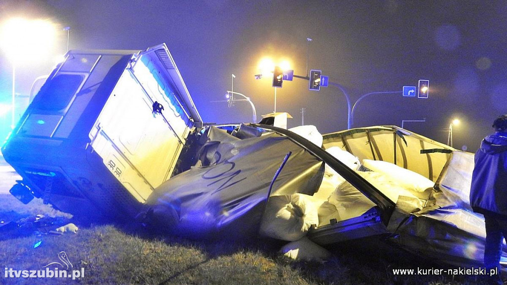 Tragiczny wypadek u zbiegu Mroteckiej z DK10 w Nakle