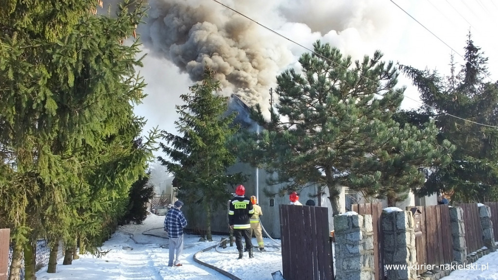 Pożar poddasza budynku jednorodzinnego w Występie