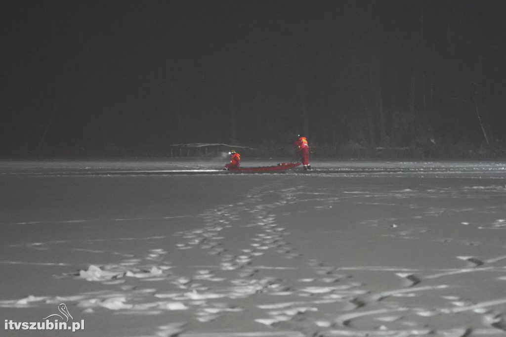 Służby ratunkowe zadysponowane nad akwen w Głęboczku