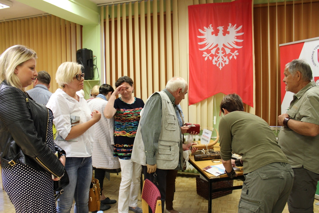 W krainie ludożerców. Spotkanie w szubińskiej bibliotece