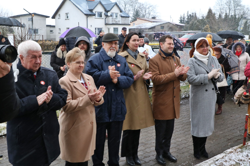 Odsłonięcie muralu w SP Rynarzewo