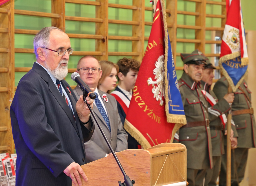 Odsłonięcie muralu w SP Rynarzewo