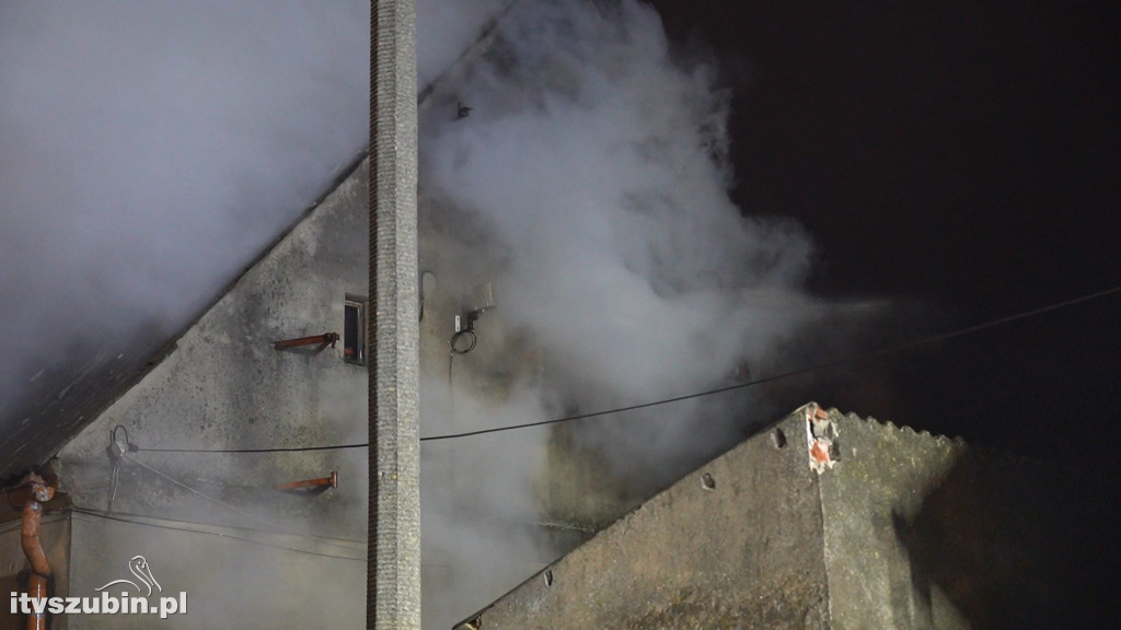 Tragiczny finał pożaru poddasza w Szubinie