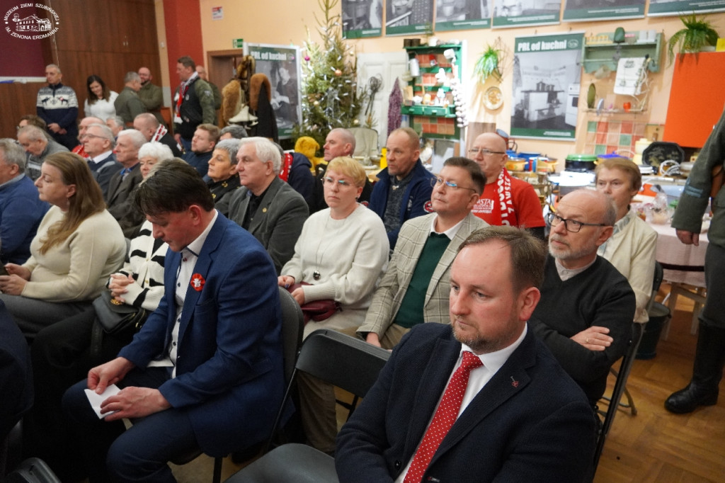 Cześć i chwała bohaterom!