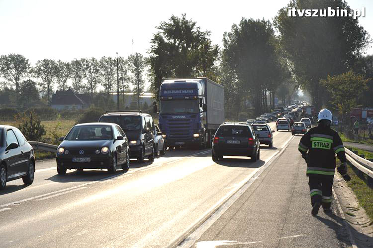 Kolizja drogowa trzech samochodów koło Zamościa.