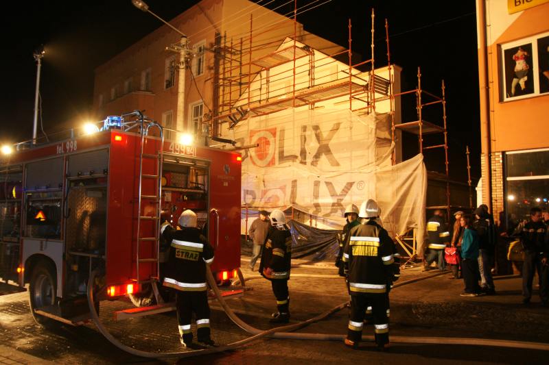 Pożar kamienicy na Rynku w Kcyni.