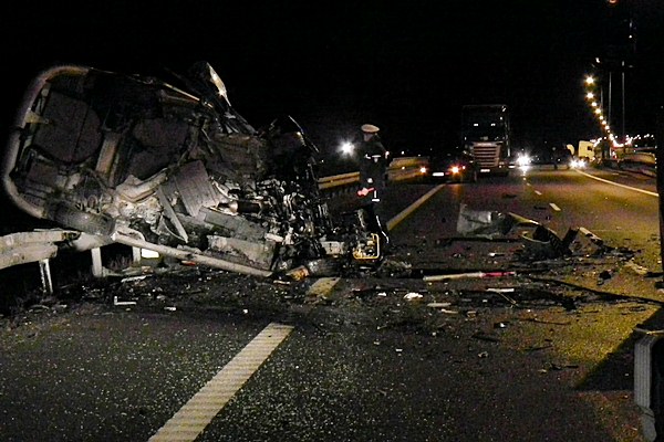 Cztery ofiary śmiertelne w wypadku na obwodnicy Nakła nad Notecią.