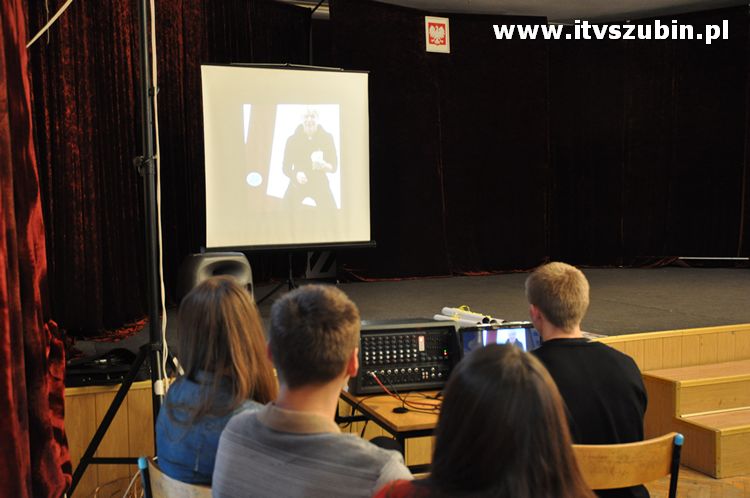 "Woda - Lubię to, II żeglarska przygoda uczniów Krzywoustego i Wyspiańskiego"