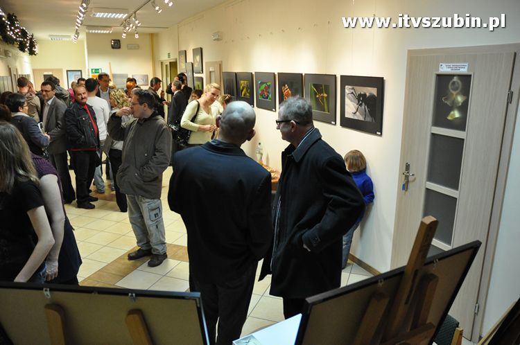 Małe jest PIĘKNE ? wernisaż grupy Flesz