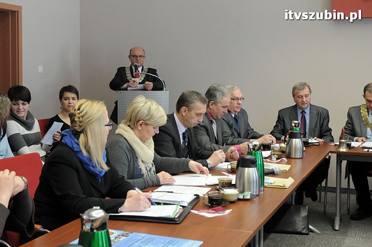 XXXI sesja Rady Miejskiej w Szubinie [FILM]