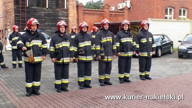 Ślubowanie nowo przyjętych do służby w KP PSP