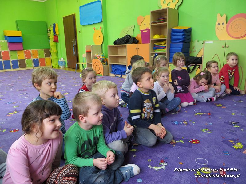 "Od owieczki do czapeczki" - warsztaty edukacyjne w szubińskim "Słoneczku"