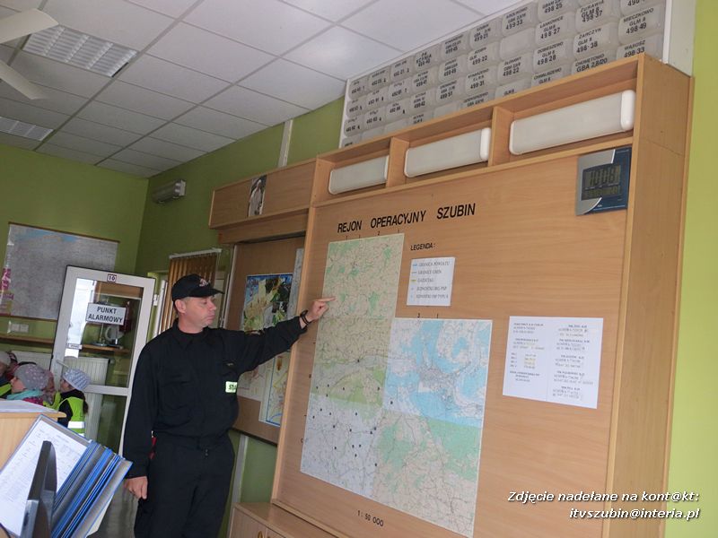 Przedszkolaki z szubińskiego "Słoneczka" poznają zawód strażaka