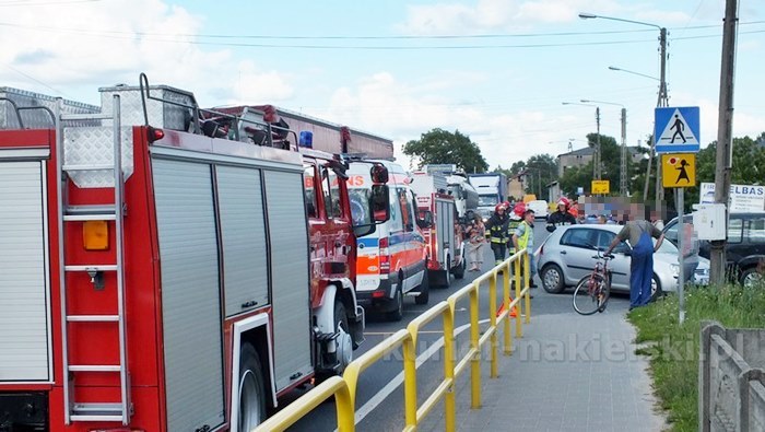 Kolizja trzech pojazdów w Trzeciewnicy