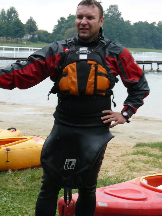 Kolejny rocznik pierwszoklasistów szubińskiego liceum przeszkolony z kajakarstwa