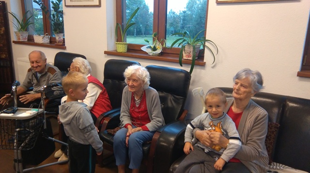 Wizyta ?Motylków? w Pensjonacie Seniora w Rynarzewie