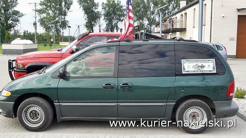 Kawalkada amerykańskich aut wyruszyła na zlot do Łeby