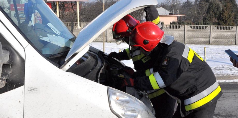 Kolizja trzech pojazdów w Szubinie