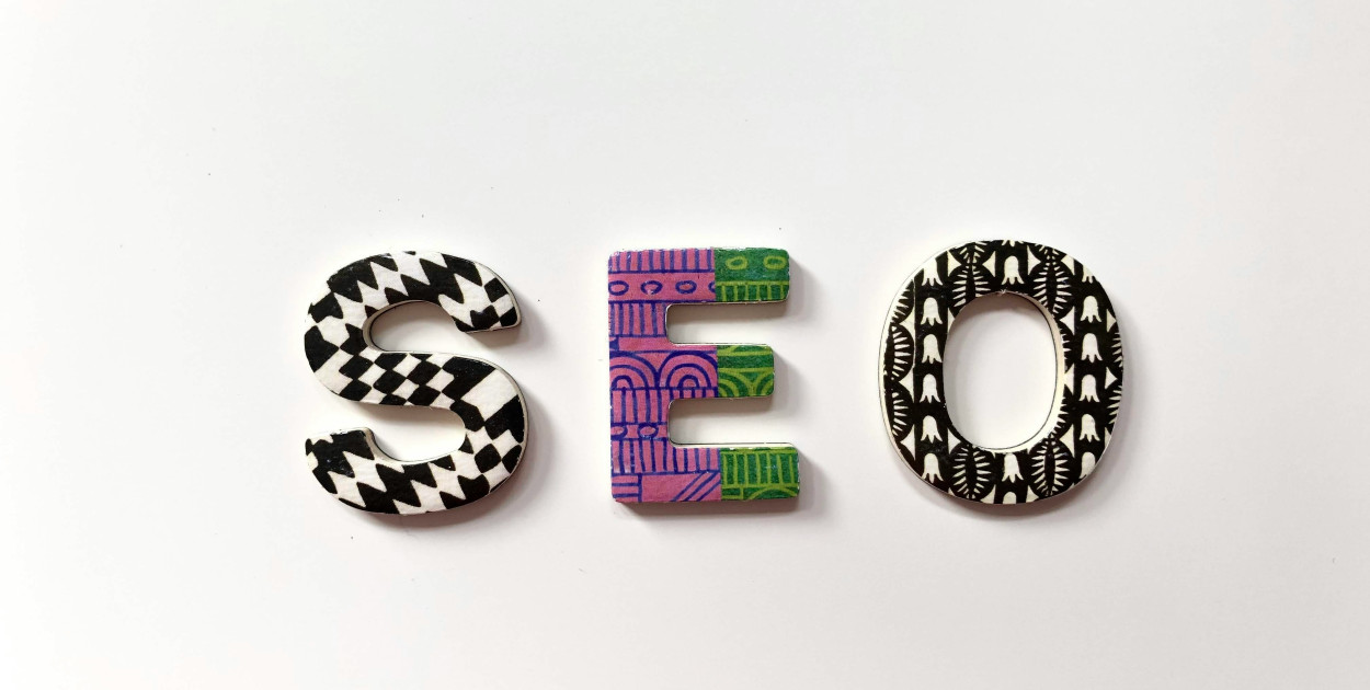 SEO dla startupów - jak szybko zbudować widoczność w sieci