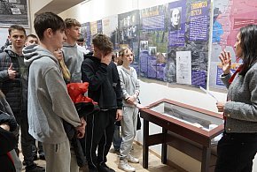 O zbrodni i kłamstwie katyńskim. Ekspozycja w szubińskim muzeum-18012