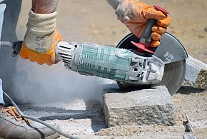 Weszły nowe przepisy. ZUS przyjmuje setki tysięcy wniosków-19650