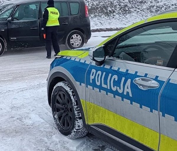Posiadał narkotyki i kierował pod ich działaniem-19645