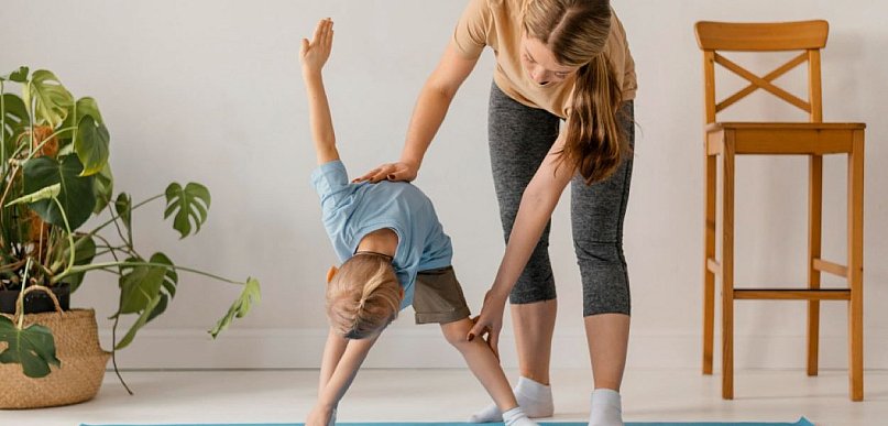 Na czym polega gimnastyka korekcyjna i kiedy naprawdę pomaga dziecku?