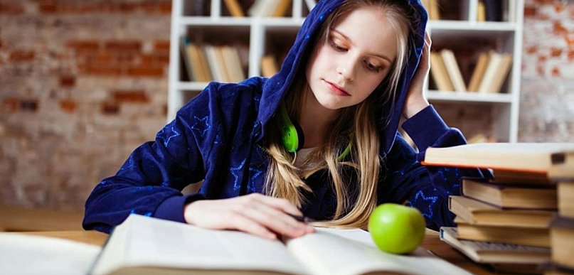 Dlaczego liczba godzin nauki ma znaczenie? Kulisy przygotowań do matury