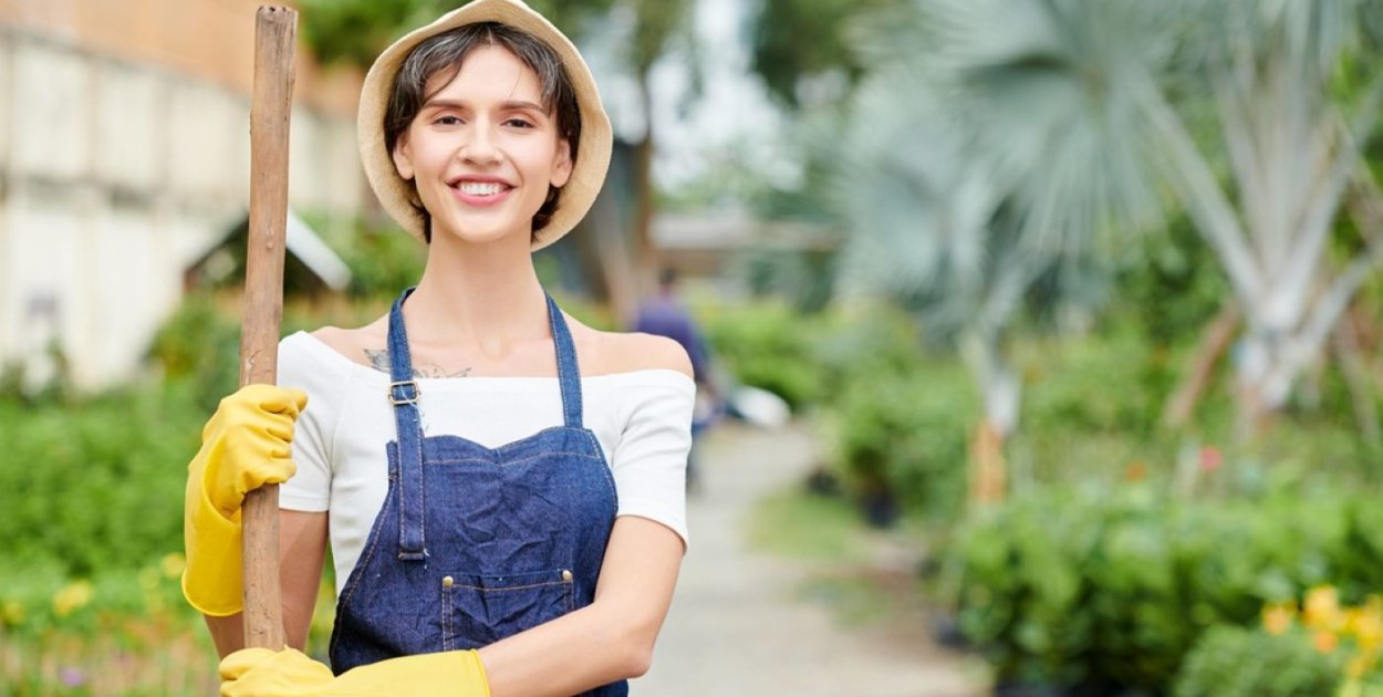 Zawód ogrodnika w praktyce – jakie umiejętności są potrzebne i jak je zdobyć